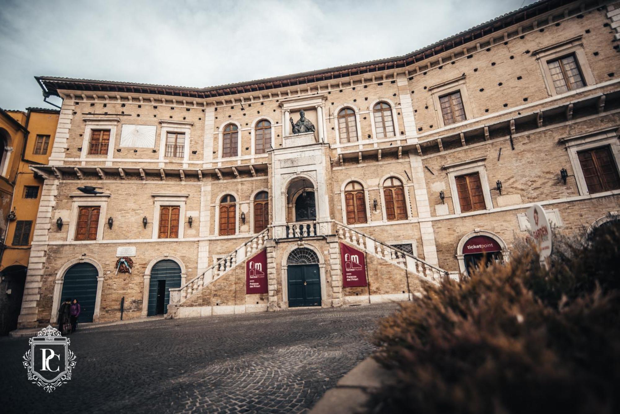 فندق Palazzo Capparucci - Dimora Storica فيرمو المظهر الخارجي الصورة